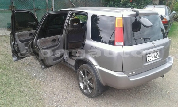 Acheter Occasion Voiture Honda CRV Gris à Port Moresby, National Capital District Acheter Occasion Voiture Honda CRV Gris à Port Moresby, National Capital District
