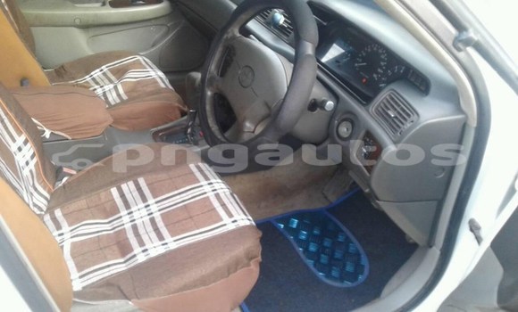 Acheter Occasion Voiture Toyota Camry Blanc à Port Moresby, National Capital District Acheter Occasion Voiture Toyota Camry Blanc à Port Moresby, National Capital District