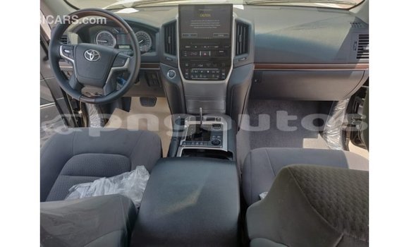 Buy Import Toyota Land Cruiser Black Car in Import - Dubai in Enga Buy Import Toyota Land Cruiser Black Car in Import - Dubai in Enga