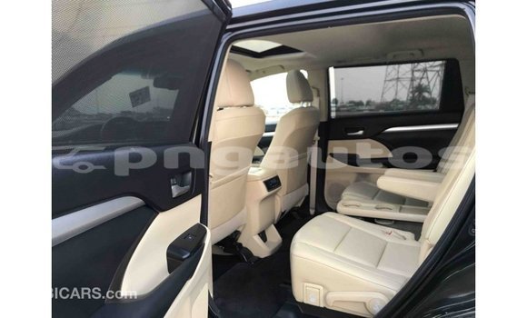Buy Import Toyota Highlander Black Car in Import - Dubai in Enga Buy Import Toyota Highlander Black Car in Import - Dubai in Enga