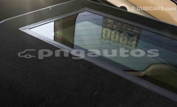 Buy Import Toyota Land Cruiser White Car in Import - Dubai in Enga Buy Import Toyota Land Cruiser White Car in Import - Dubai in Enga