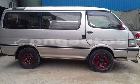 Buy Used Toyota Hiace Other Car in Bulolo in Morobe Buy Used Toyota Hiace Other Car in Bulolo in Morobe