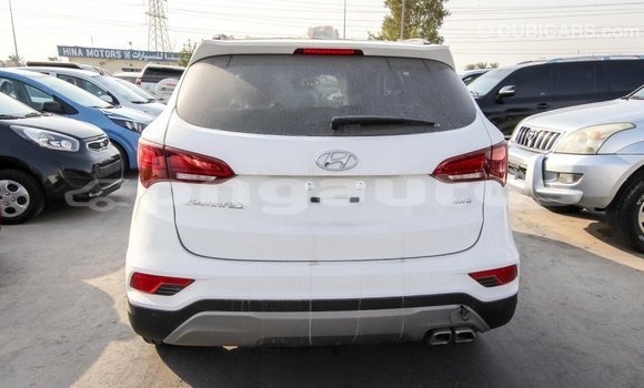 Buy Import Hyundai Santa Fe White Car in Import - Dubai in Enga Buy Import Hyundai Santa Fe White Car in Import - Dubai in Enga