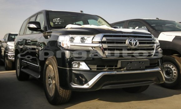 Buy Import Toyota Land Cruiser Black Car in Import - Dubai in Enga Buy Import Toyota Land Cruiser Black Car in Import - Dubai in Enga
