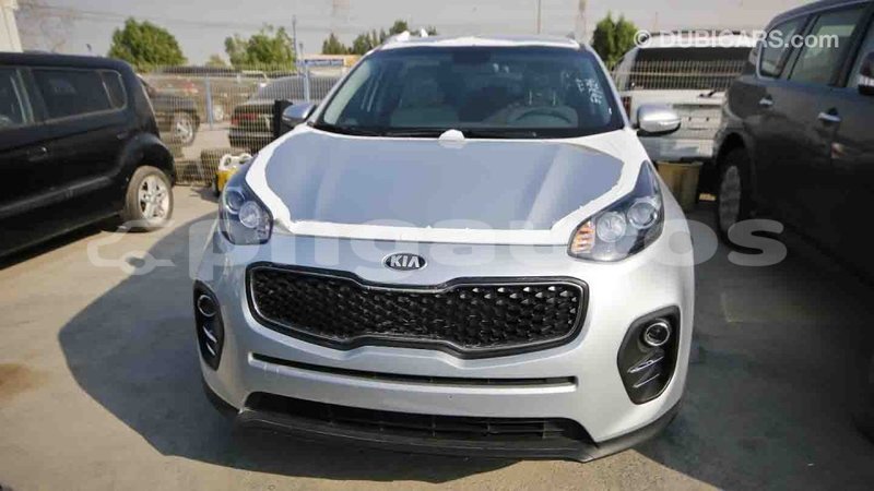 Big with watermark kia sportage enga import dubai 3684