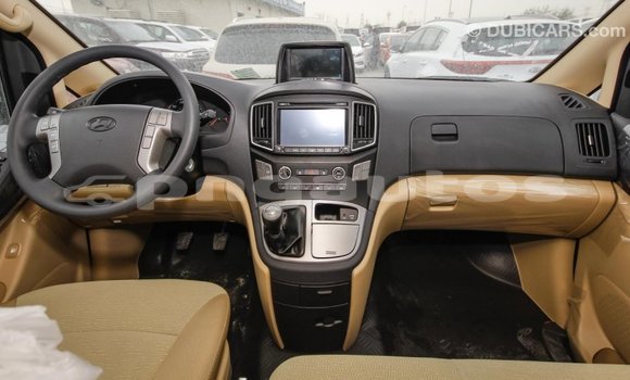 Buy Import Hyundai Accent White Car in Import - Dubai in Enga Buy Import Hyundai Accent White Car in Import - Dubai in Enga