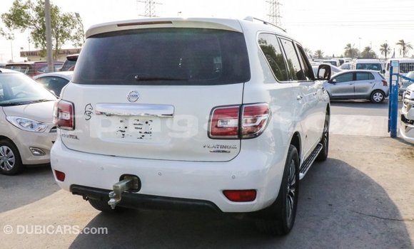 Buy Import Nissan Patrol White Car in Import - Dubai in Enga Buy Import Nissan Patrol White Car in Import - Dubai in Enga