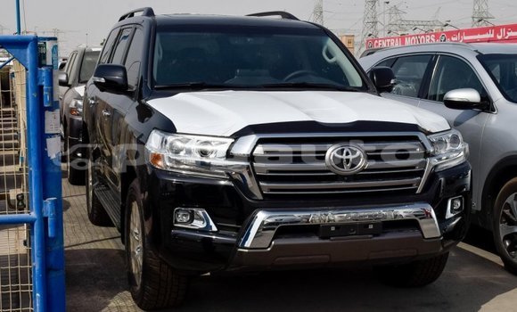 Buy Import Toyota Land Cruiser Black Car in Import - Dubai in Enga Buy Import Toyota Land Cruiser Black Car in Import - Dubai in Enga
