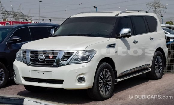 Buy Import Nissan Patrol White Car in Import - Dubai in Enga Buy Import Nissan Patrol White Car in Import - Dubai in Enga