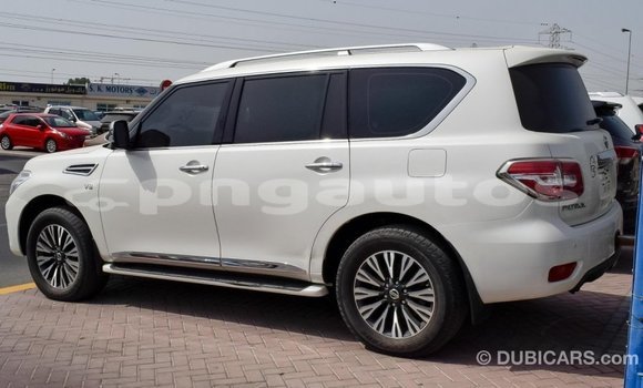 Buy Import Nissan Patrol White Car in Import - Dubai in Enga Buy Import Nissan Patrol White Car in Import - Dubai in Enga
