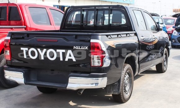 Buy Import Toyota Hilux Black Car in Import - Dubai in Enga Buy Import Toyota Hilux Black Car in Import - Dubai in Enga