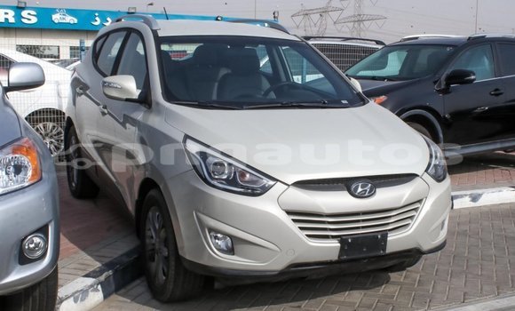 Buy Import Hyundai Tucson Beige Car in Import - Dubai in Enga Buy Import Hyundai Tucson Beige Car in Import - Dubai in Enga