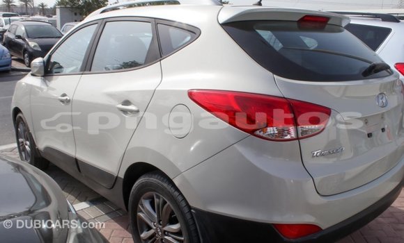 Buy Import Hyundai Tucson Beige Car in Import - Dubai in Enga Buy Import Hyundai Tucson Beige Car in Import - Dubai in Enga