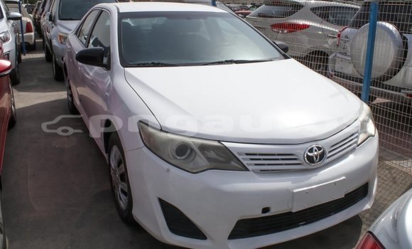 Buy Import Toyota Camry White Car in Import - Dubai in Enga Buy Import Toyota Camry White Car in Import - Dubai in Enga