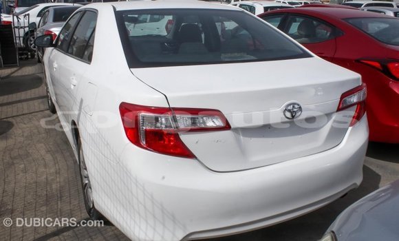 Buy Import Toyota Camry White Car in Import - Dubai in Enga Buy Import Toyota Camry White Car in Import - Dubai in Enga