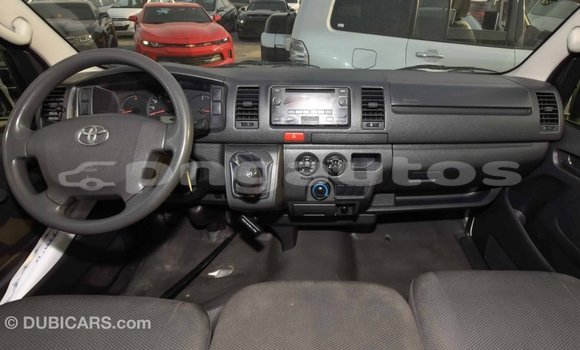 Buy Import Toyota Hiace White Car in Import - Dubai in Enga Buy Import Toyota Hiace White Car in Import - Dubai in Enga