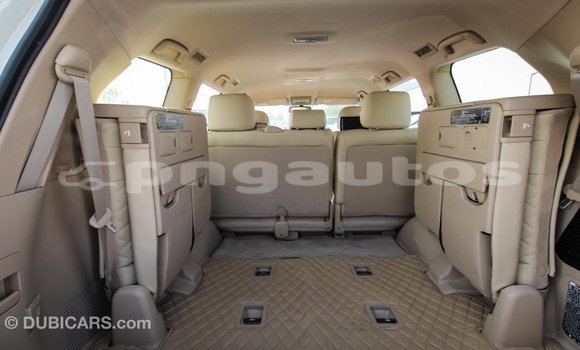 Buy Import Toyota Land Cruiser White Car in Import - Dubai in Enga Buy Import Toyota Land Cruiser White Car in Import - Dubai in Enga