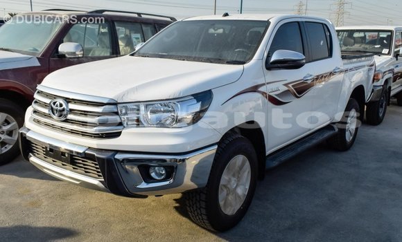 Buy Import Toyota Hilux White Car in Import - Dubai in Enga Buy Import Toyota Hilux White Car in Import - Dubai in Enga