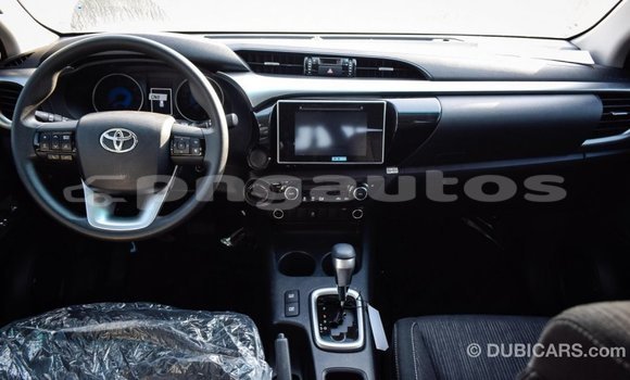 Buy Import Toyota Hilux White Car in Import - Dubai in Enga Buy Import Toyota Hilux White Car in Import - Dubai in Enga
