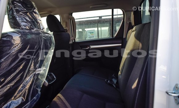 Buy Import Toyota Hilux White Car in Import - Dubai in Enga Buy Import Toyota Hilux White Car in Import - Dubai in Enga