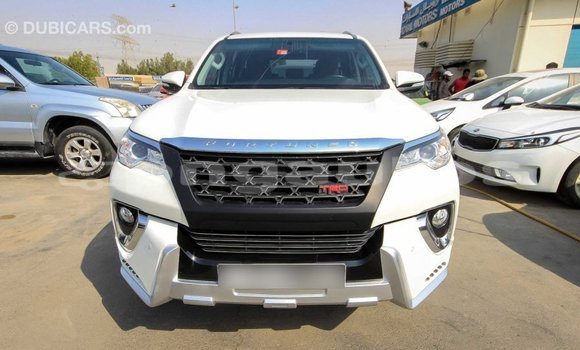 Buy Import Toyota Fortuner White Car in Import - Dubai in Enga Buy Import Toyota Fortuner White Car in Import - Dubai in Enga