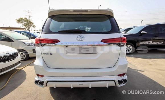 Buy Import Toyota Fortuner White Car in Import - Dubai in Enga Buy Import Toyota Fortuner White Car in Import - Dubai in Enga