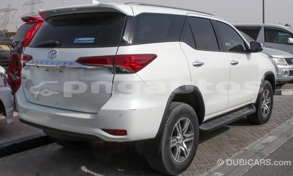 Buy Import Toyota Fortuner White Car in Import - Dubai in Enga Buy Import Toyota Fortuner White Car in Import - Dubai in Enga