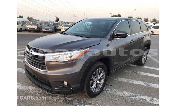Buy Import Toyota Highlander Other Car in Import - Dubai in Enga Buy Import Toyota Highlander Other Car in Import - Dubai in Enga