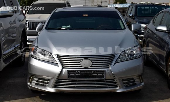 Buy Import Lexus 350 Other Car in Import - Dubai in Enga Buy Import Lexus 350 Other Car in Import - Dubai in Enga