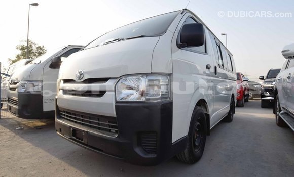 Buy Import Toyota Hiace White Car in Import - Dubai in Enga Buy Import Toyota Hiace White Car in Import - Dubai in Enga