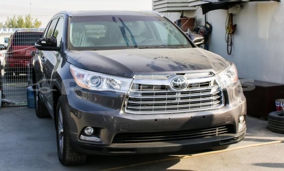 Buy Import Toyota Highlander Other Car in Import - Dubai in Enga Buy Import Toyota Highlander Other Car in Import - Dubai in Enga