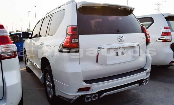 Buy Import Toyota Prado White Car in Import - Dubai in Enga Buy Import Toyota Prado White Car in Import - Dubai in Enga