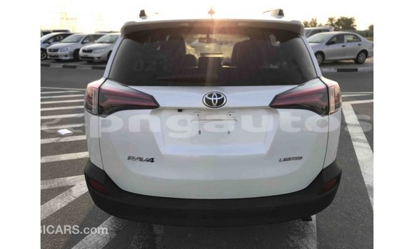 Buy Import Toyota 4Runner White Car in Import - Dubai in Enga Buy Import Toyota 4Runner White Car in Import - Dubai in Enga