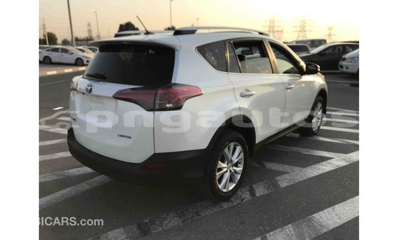 Buy Import Toyota 4Runner White Car in Import - Dubai in Enga Buy Import Toyota 4Runner White Car in Import - Dubai in Enga