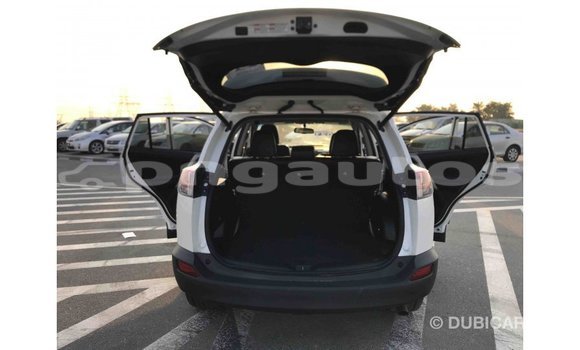 Buy Import Toyota 4Runner White Car in Import - Dubai in Enga Buy Import Toyota 4Runner White Car in Import - Dubai in Enga