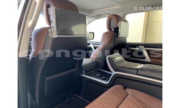 Buy Import Toyota Land Cruiser Black Car in Import - Dubai in Enga Buy Import Toyota Land Cruiser Black Car in Import - Dubai in Enga