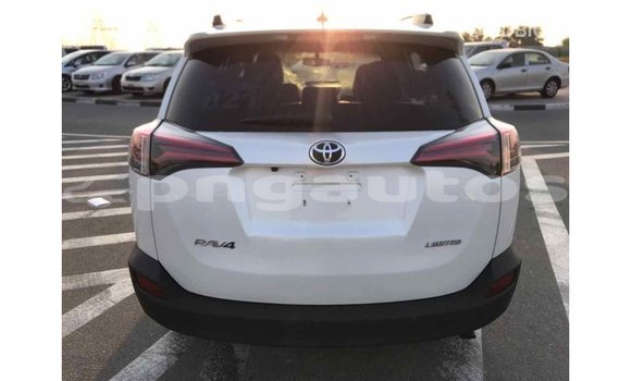 Buy Import Toyota 4Runner White Car in Import - Dubai in Enga Buy Import Toyota 4Runner White Car in Import - Dubai in Enga