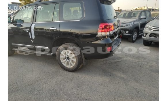 Buy Import Toyota Land Cruiser Black Car in Import - Dubai in Enga Buy Import Toyota Land Cruiser Black Car in Import - Dubai in Enga