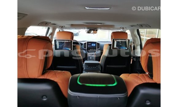 Buy Import Toyota Land Cruiser Black Car in Import - Dubai in Enga Buy Import Toyota Land Cruiser Black Car in Import - Dubai in Enga