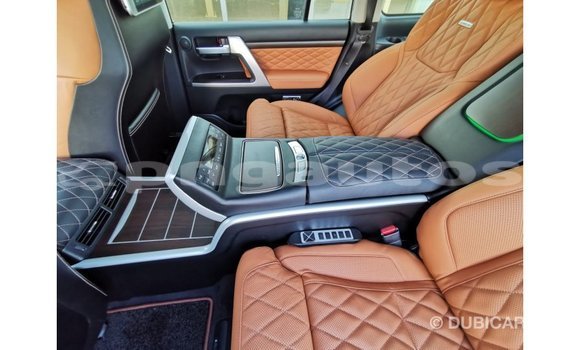 Buy Import Toyota Land Cruiser Black Car in Import - Dubai in Enga Buy Import Toyota Land Cruiser Black Car in Import - Dubai in Enga
