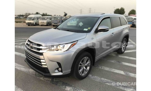 Buy Import Toyota Highlander Other Car in Import - Dubai in Enga Buy Import Toyota Highlander Other Car in Import - Dubai in Enga