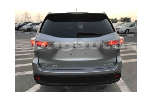 Buy Import Toyota Highlander Other Car in Import - Dubai in Enga Buy Import Toyota Highlander Other Car in Import - Dubai in Enga