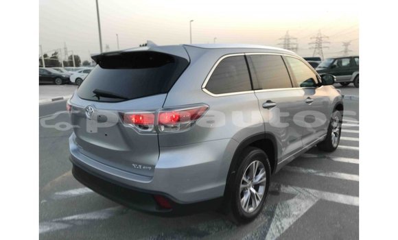 Buy Import Toyota Highlander Other Car in Import - Dubai in Enga Buy Import Toyota Highlander Other Car in Import - Dubai in Enga
