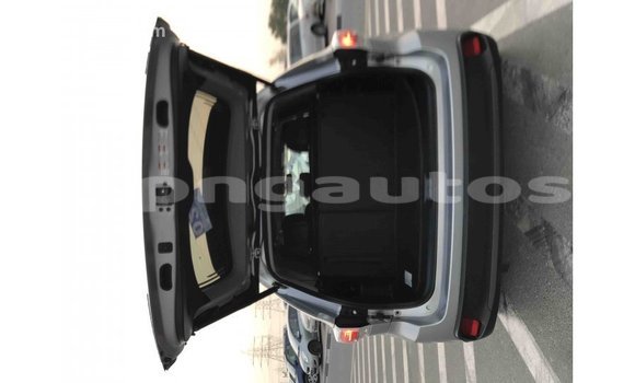 Buy Import Toyota Highlander Other Car in Import - Dubai in Enga Buy Import Toyota Highlander Other Car in Import - Dubai in Enga