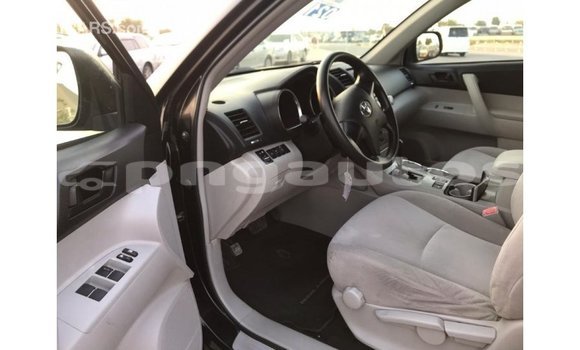 Buy Import Toyota Highlander Black Car in Import - Dubai in Enga Buy Import Toyota Highlander Black Car in Import - Dubai in Enga