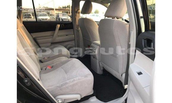 Buy Import Toyota Highlander Black Car in Import - Dubai in Enga Buy Import Toyota Highlander Black Car in Import - Dubai in Enga