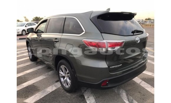 Buy Import Toyota Highlander Other Car in Import - Dubai in Enga Buy Import Toyota Highlander Other Car in Import - Dubai in Enga