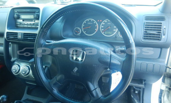 Buy Used Honda CRV White Car in Port Moresby in National Capital District Buy Used Honda CRV White Car in Port Moresby in National Capital District