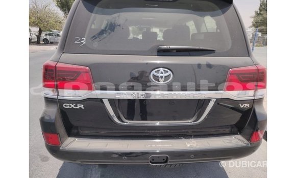 Buy Import Toyota Land Cruiser Other Car in Import - Dubai in Enga Buy Import Toyota Land Cruiser Other Car in Import - Dubai in Enga