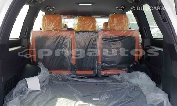 Buy Import Lexus LX White Car in Import - Dubai in Enga Buy Import Lexus LX White Car in Import - Dubai in Enga